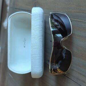Oakley sunglasses